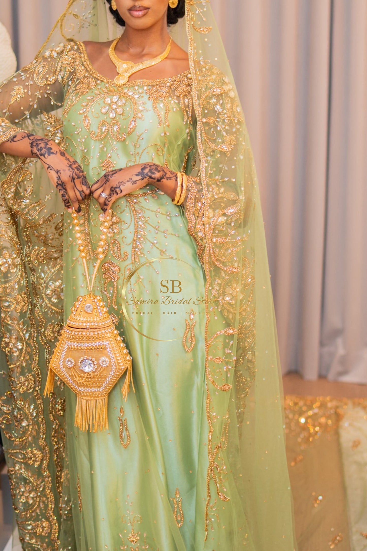 PRE - ORDER Fartuun Élégance - Sage Green Dirac